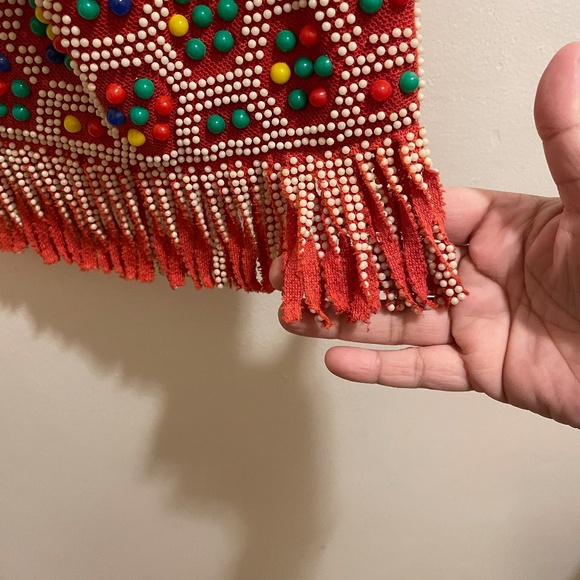 *VINTAGE* Groovy 70's plastic beaded shoulder bag with fringe! ADORABLE! - Picture 3 of 14